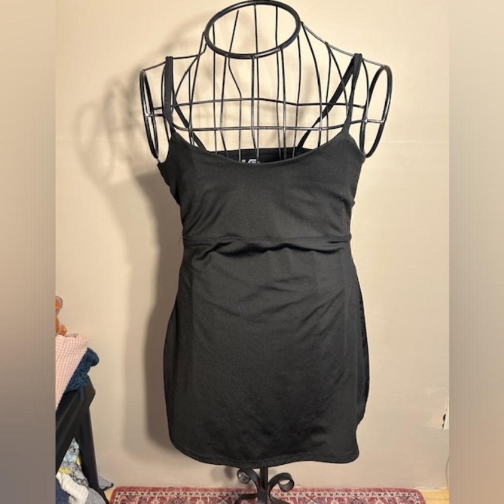 size  Large womens athletic work out   tank top black    gym loose